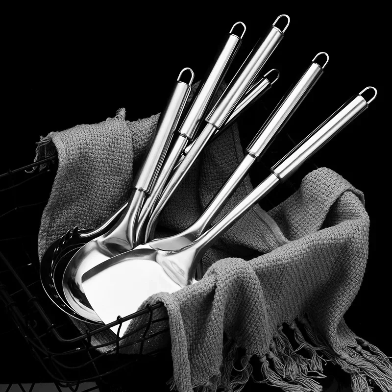 Durable Stainless Steel Wok Spatula Long Handle Kitchen Gadgets Colander Strainer Spoon Cooking Tools