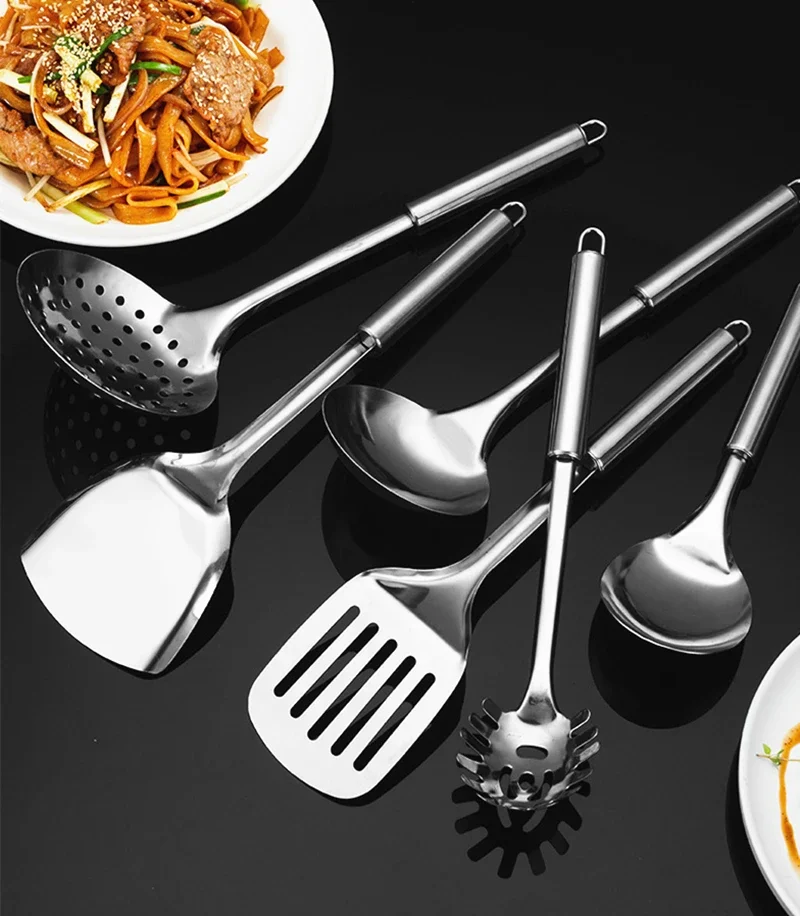 Durable Stainless Steel Wok Spatula Long Handle Kitchen Gadgets Colander Strainer Spoon Cooking Tools
